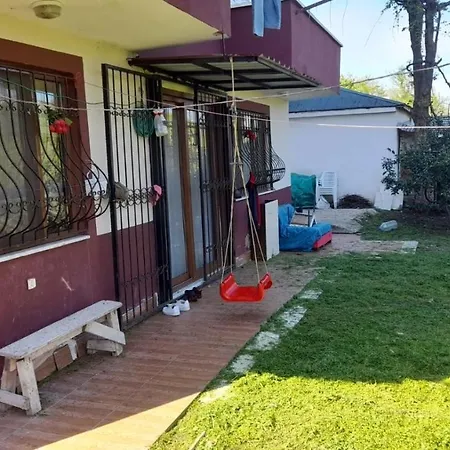 Grand1 Guests House Holiday home *