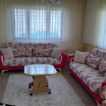 Grand1 Guests House Holiday home *