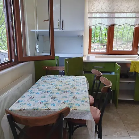 Grand1 Guests House 펜션